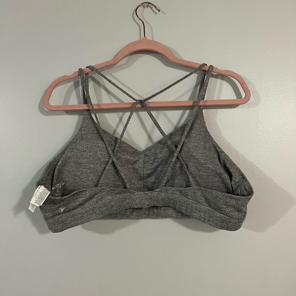 Strappy old navy sports bra - Picture 4 of 6